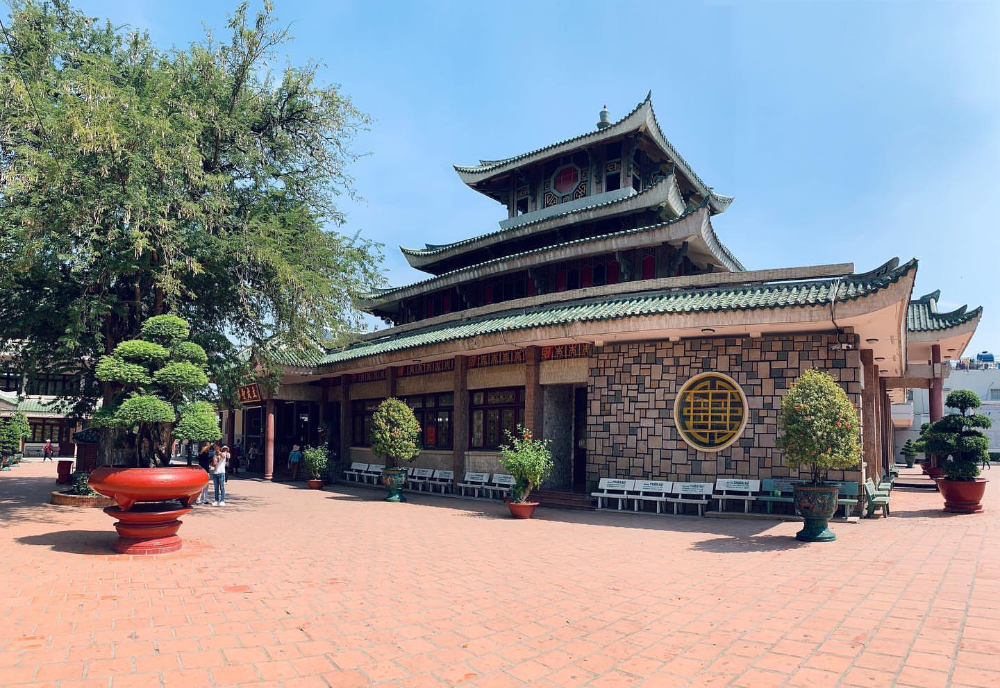 Mieu Ba Chua Xu Nui Sam