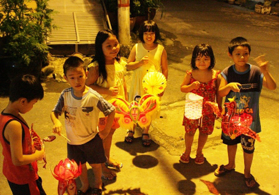Trung Thu Xua Va Nay