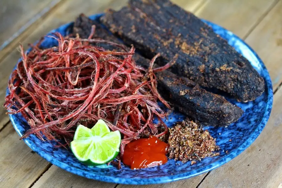 Thit Trau Gac Bep Dac San Tinh Nao 1