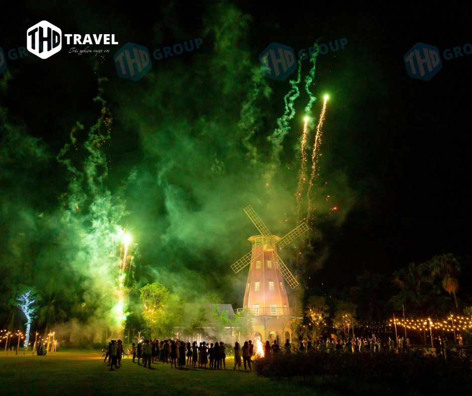 Gala Dinner Company Trip Doanh Nghiep Thd Travel.jpg
